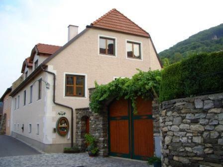 Gaestehaus Schuetz 斯皮茨 外观 照片